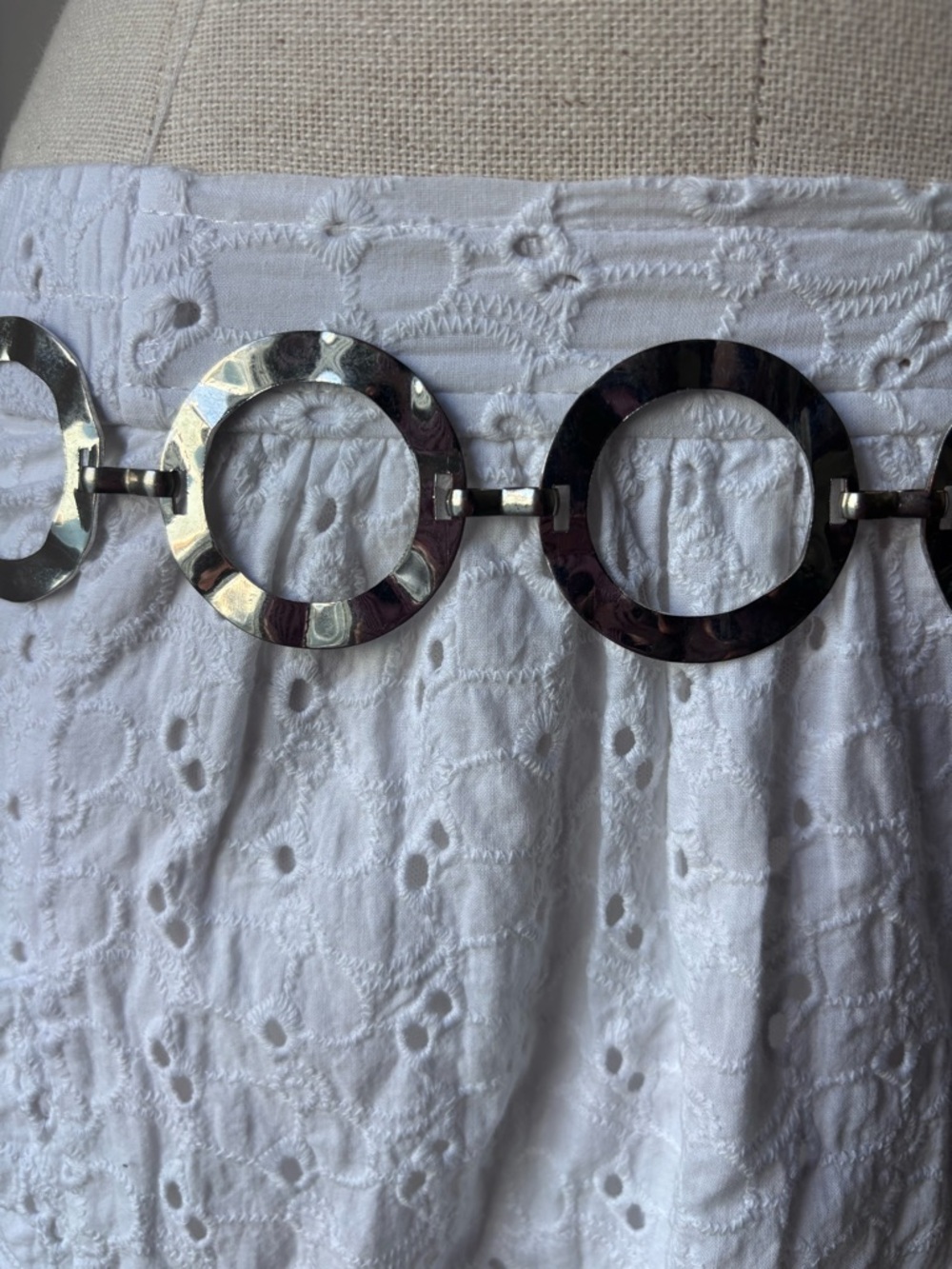 Silver Chain Metal Circle Belt - Picture 2 of 4